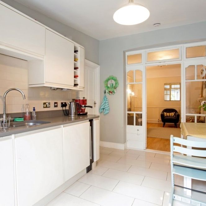 2 bedroom flat to rent - Photo 1