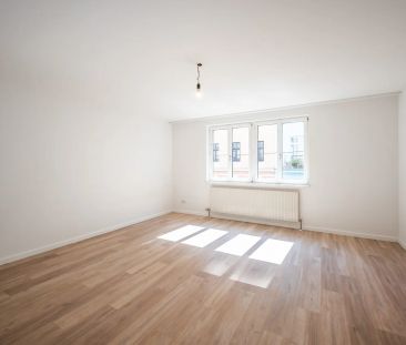Gut geschnittene, hofseitige Kleinwohnung mit separater Küche & Abs... - Photo 4