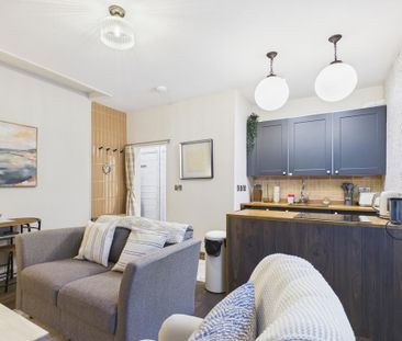 1 bedroom flat to rent - Photo 3