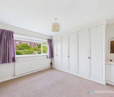 3 bedroom detached bungalow to rent - Photo 4