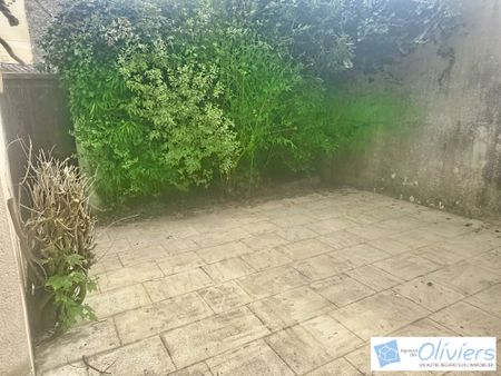 MAISON DE VILLAGE VOISINS LE BRETONNEUX - 4 pièce(s) - 74.14 m2 - Photo 5