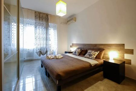 Via Rembrandt, Milan, Lombardy 20148 - Photo 2