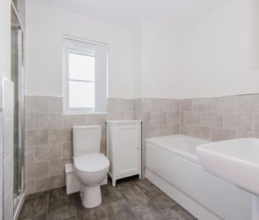 3 bedroom end of terrace house to rent - Photo 6