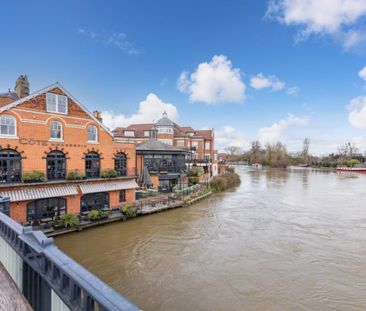 High Street, Eton - Photo 1