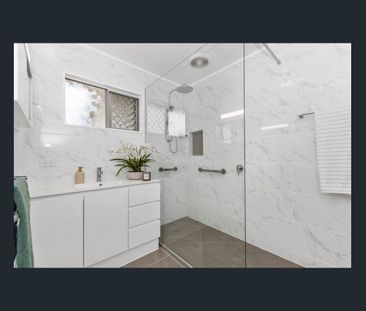 6 Hasson Street, Kirwan, Qld 4817 - Photo 5