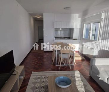 Piso en alquiler en Avenida de Rosalía de Castro - Photo 3