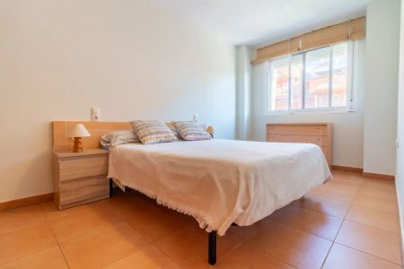 Piso de alquiler en Cl Jose Segrelles, Canet d'En Berenguer - Photo 3