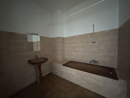 Location Appartement 2 pièces 44m² REIMS 51100 - Photo 4