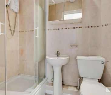 Balham High Road, Balham, SW12 - Photo 4