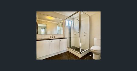 Spacious Family Living in a Prime Butler Location! - Photo 5