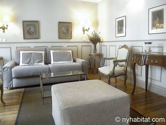 Logement à Paris, Location meublée - T2 - Le Louvre (PA-4837) - Photo 1