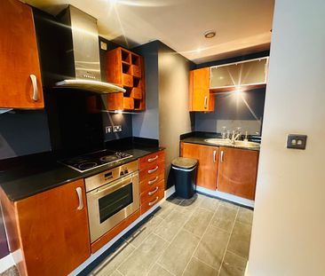 1 Bed Flat, Armouries Way, LS10 - Photo 6