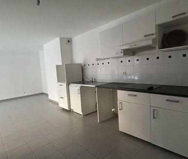Location Appartement 3 pièces 71m² JUVIGNAC 34990 - Photo 6