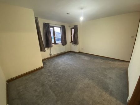 Dover Crescent, MK41 - Photo 5