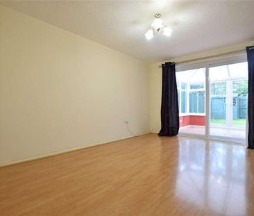 Statham Court, Bracknell, Berkshire, RG42 - Photo 3