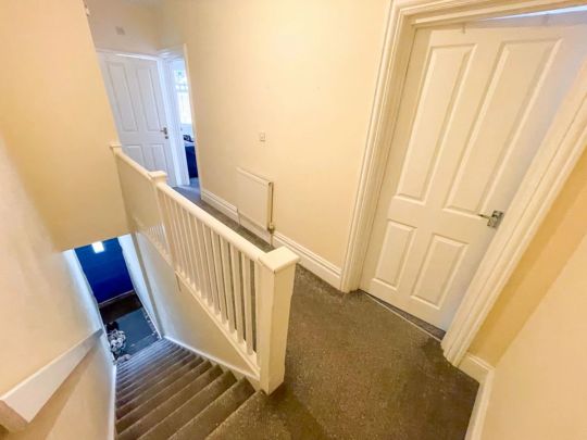 To Rent Markham Road, Charminster, Bournemouth, BH9 £915 pcm Tenancy Info - Photo 1