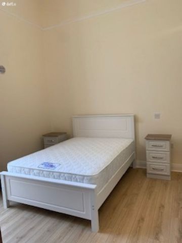 Apartment 6,Beechfield House,Kincora Park,Dublin 3, Clontarf, Dublin 3 - Photo 4