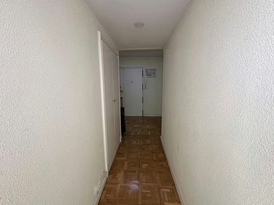 Paseo de Santa María de la Cabeza, Madrid, Community of Madrid 28045 - Photo 1