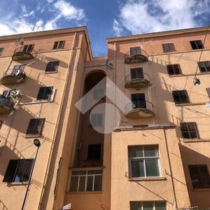 Bilocale in affitto - Photo 2