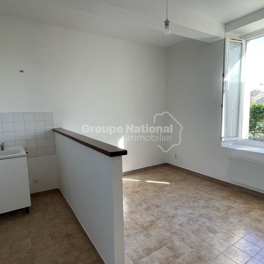 Location Appartement 1 pièce 27m² - Photo 1