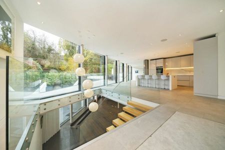 Chartfield Avenue, Putney, SW15 - Photo 2