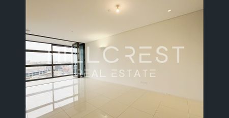 STYLISH TWO BEDROOM IN CENTRAL PARK | WATER & GAS & ELECTRICITY BILL INCLUDED - Photo 3