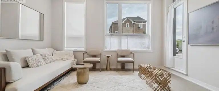 101 - 3285 CARDING MILL TRAIL | 101 - 3285 CARDING MILL TRAIL, Oakville - Photo 1