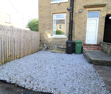 2 bedroom end of terrace house to rent - Photo 6