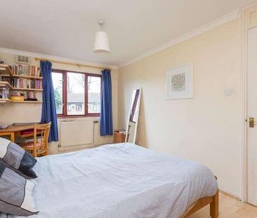 Blair Close, London, N1 - Photo 2