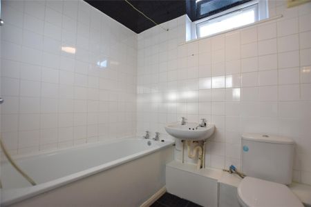 Ryal Walk, Kenton Bar, Newcastle Upon Tyne, NE3 - Photo 2