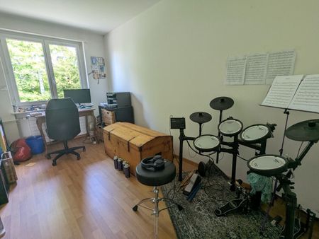 APPARTEMENT 4 PIÈCES À ZURICH - KREIS 10 WIPKINGEN, MEUBLÉ, TEMPORAIRE - Photo 3