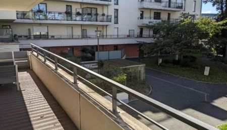 À louer Appartement T2 récent avec balcon et box à Saint-Malo, secteur Gare - Photo 2