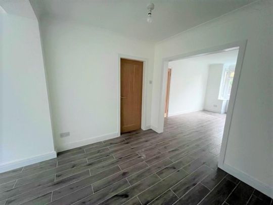 4 bedroom detached house to rent - Photo 1