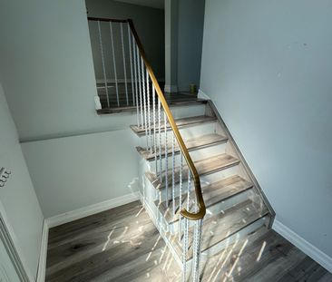 For Lease - 78 Marchbank Crescent, Brampton, Ontario - Photo 6