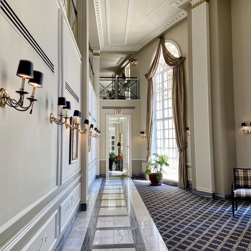 For Lease - 2285 Lake Shore Boulevard Unit# 1104, Toronto, Ontario - Photo 1