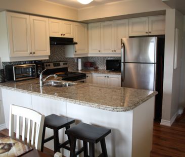 For Lease - 10 Joseph Trail, Collingwood, Ontario - Photo 5