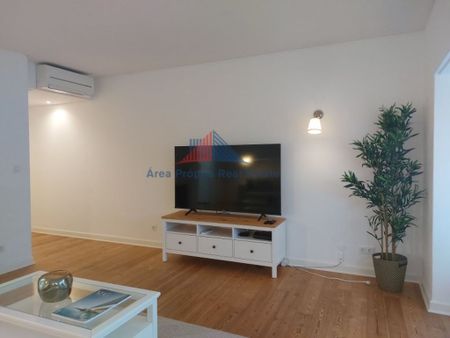 Luxury Apartment for rent in Cascais e Estoril, Portugal - Photo 2