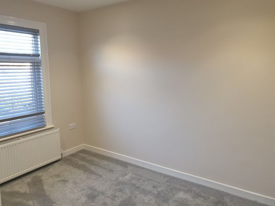 2 Bed Terraced House, Northfield Road, RG1 - Photo 1