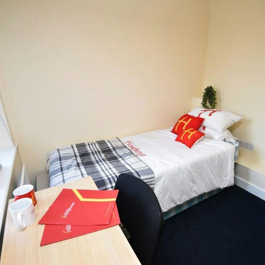 Whinney Hill, Durham, DH1 - Photo 1