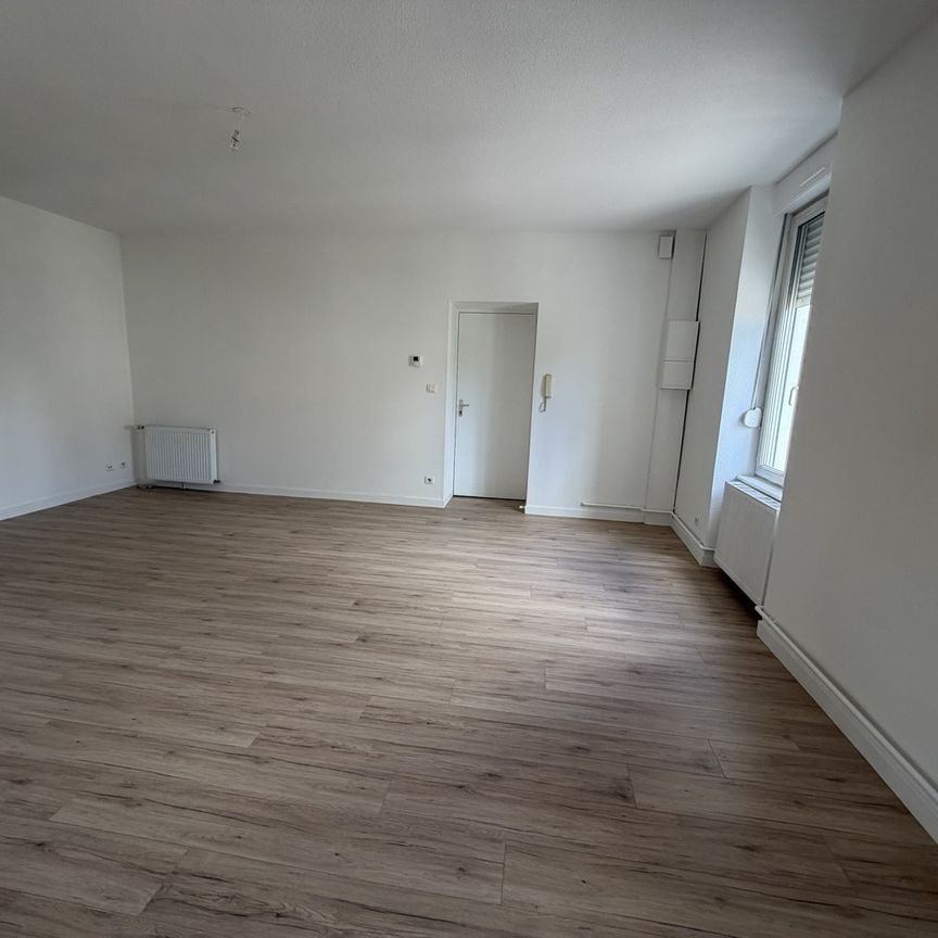Location Appartement 3 pièces 65m² - Photo 1