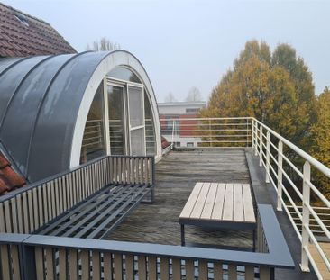 Prachtig appartement met 1slaapkamer, dressing en ruim terras - Photo 1