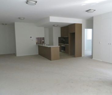 Two Bedroom Apartment - Photo 3