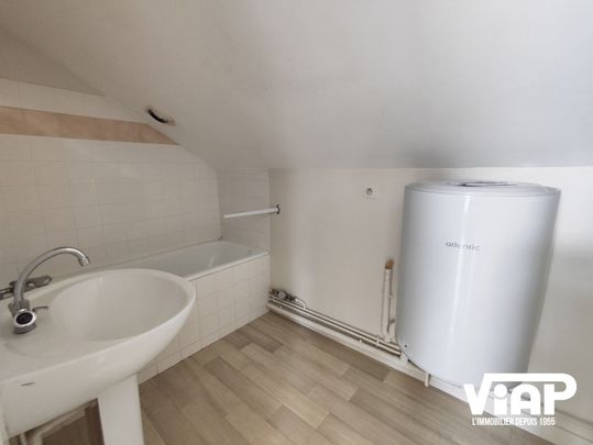 LIMOGES GRAND STUDIO PROCHE DENIS DUSSOUBS - Photo 1