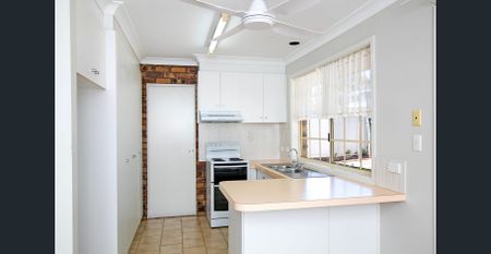 Charming & Low-Maintenance Living in the Heart of Alstonville - Photo 4