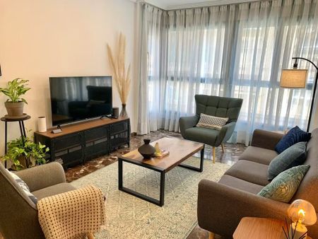 Carrer de Josep Aguirre, Valencia, Valencian Community 46011 - Photo 3