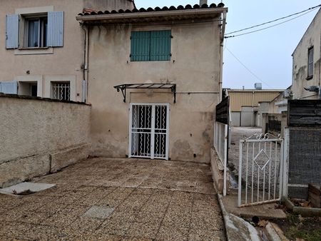 A louer - Appartement Saint-Victoret 3 pièces 44.99 m2 Duplex climatisé 45 m² , cave et 2 place de stationnement de parkings dans résidence fermée, - Photo 3