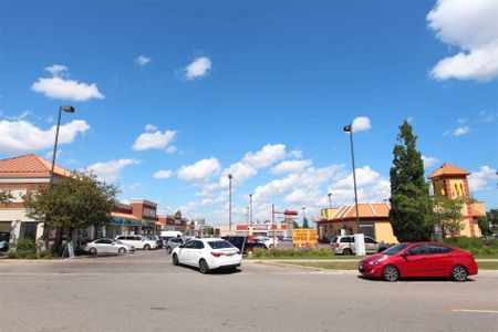 For Lease - 754 Neighbourhood Circle Unit# 2, Mississauga, Ontario - Photo 4