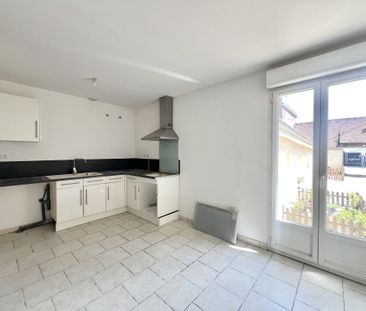 APPARTEMENT T3 - BRESLES - Photo 2