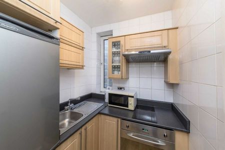 Chelsea Cloisters, Chelsea, SW3 - Photo 4