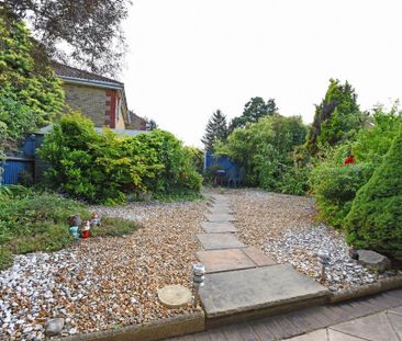 3 bedroom terraced house to rent - Photo 2